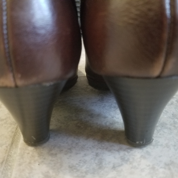 COPY - B.o.c. Brown Ankle Bootie - Picture 3 of 5